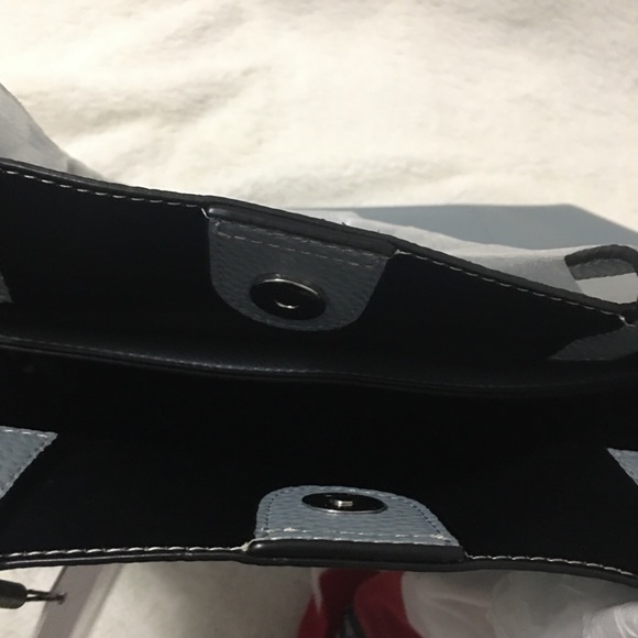 Calvin Klein Rachel Leather Large Tote Blue Mist - Picture 7 of 9